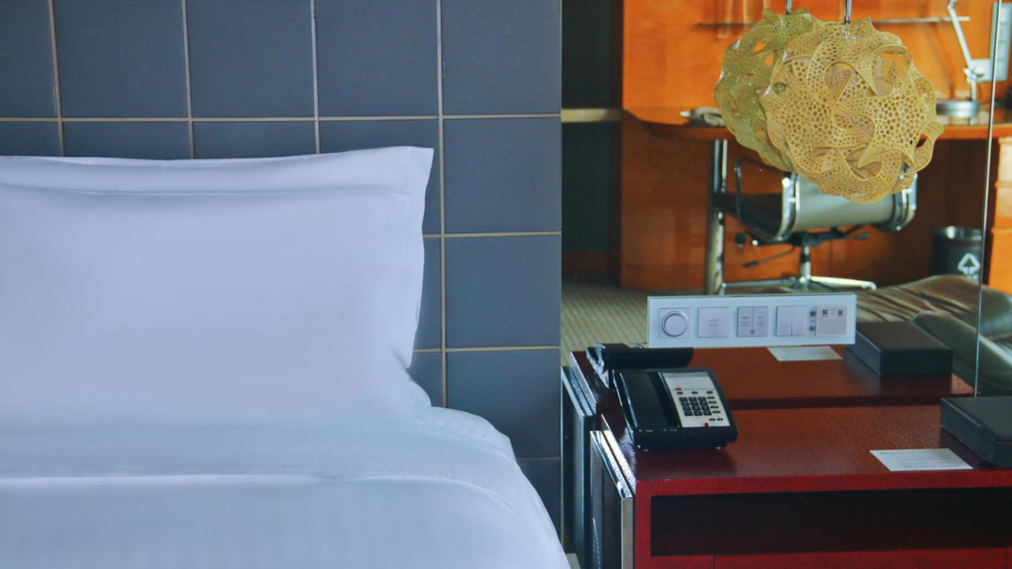 Intercontinental Shanghai Expo By Ihg Экстерьер фото